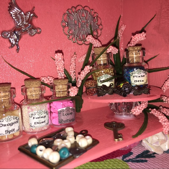 Fairy Hideaway Goddess of Spring Cave of Unicorns - Picture 12 of 16